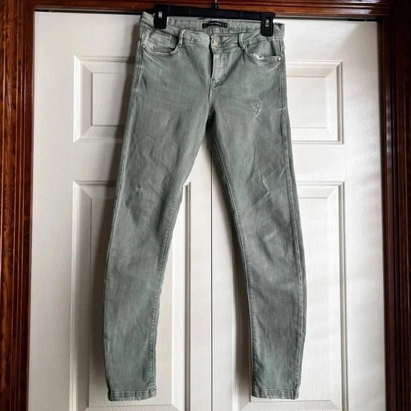 Zara Trafaluc Embrace Denim distressed skinny jeans Women’s size 6 - Picture 1 of 16
